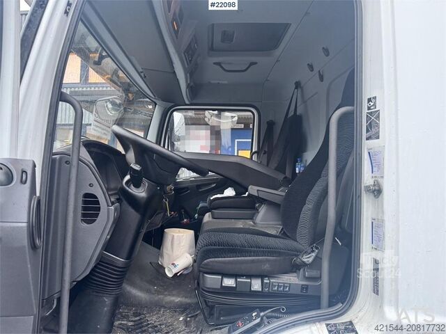 Matkalaukku Mercedes-Benz Atego 823 box truck with refrigeration/freezer uni