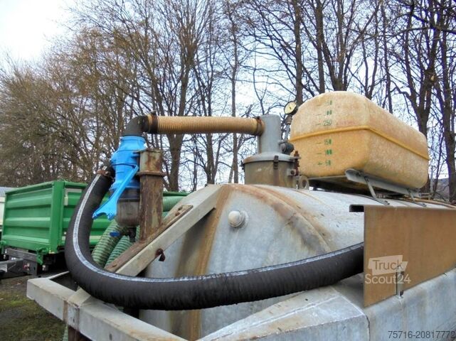 Cisterna Müller-Mitteltal CHK Vakuumfass mit Pumpe