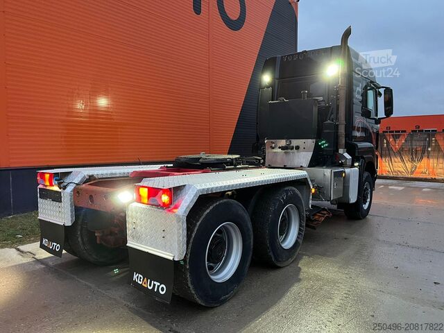 Trattore standard MAN TGS 33.540 6x6 UNDERBODY SCRAPER / HYDRAULICS