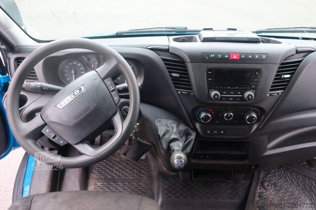Dėžinis furgonas IVECO Nr.A7 Daily 70C18 Koffer rre /Ladeboard