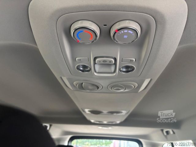 Minibus OPEL Vivaro Kombi L