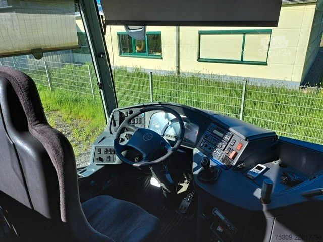 Távolsági autóbusz SETRA 415 GT 50 Sitze AC - GETRIEBESCHADEN -