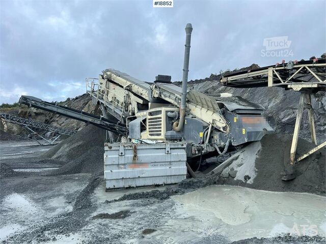 Drobilnik odpadkov Metso Lokotrack LT220D crusher w/ screen, box and belt