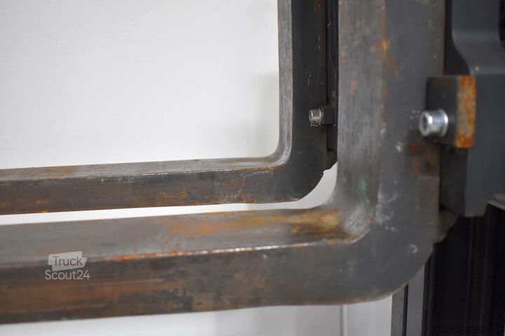 Heftruck Linde E 30/600 HL 1252