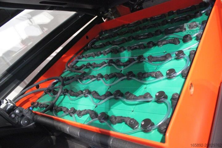 Motostivuitor Linde E 50 HL 388