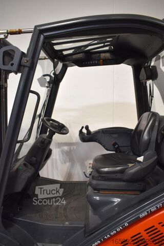 Heftruck Linde H 30 T EVO 393-02