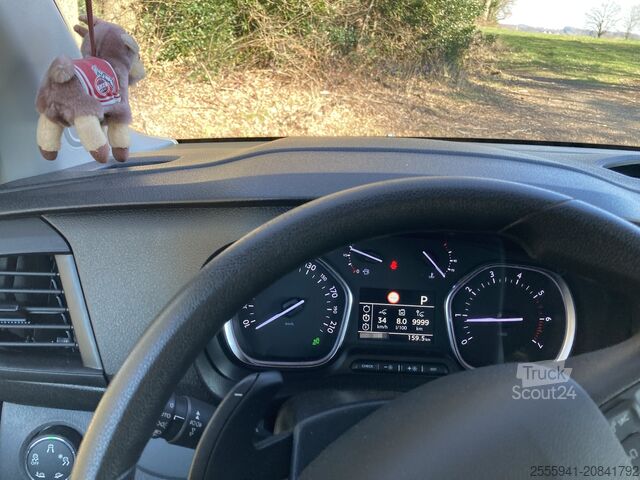 фургон-панель Toyota Pro Ace