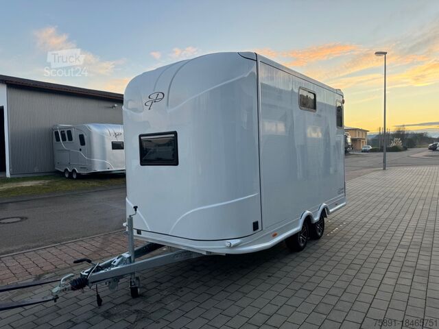 Pferdeanhänger Dickenherr 2-Pferdeanhänger mit Wohnabteil