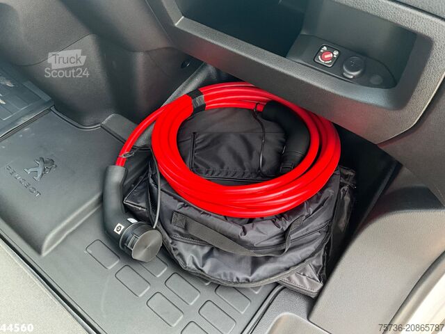 Vehículo de recogida de basuras Peugeot E-Expert 100% elektrisch kippende zijlader