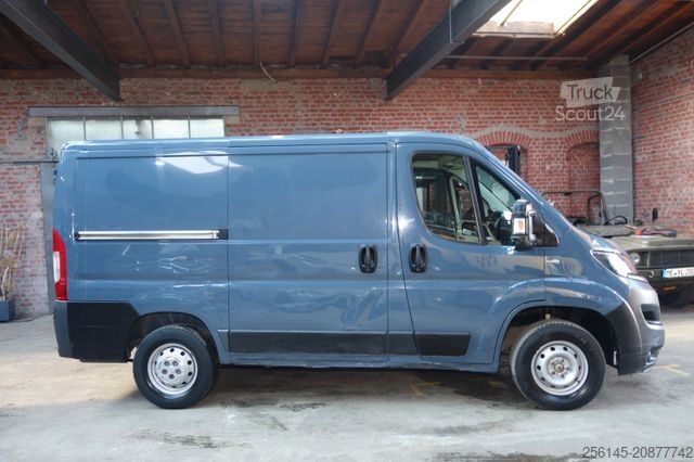 Minibús PEUGEOT Boxer Kasten L1 H1 Klima Kamera Tempo Tüv E6