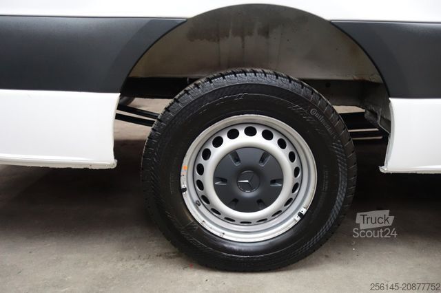 Minibus MERCEDES-BENZ Sprinter Tiefkühler -25 C°RWD 317 Tüv Neu Klima