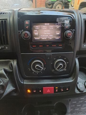 Furgoneta CITROEN Jumper  L1 H1 Klima Kamera Tempomat Euro6 Tüv