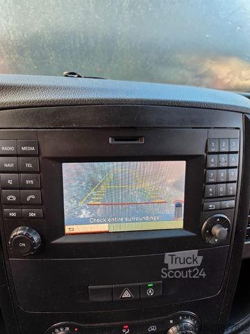 Furgoneta MERCEDES-BENZ Vito Kasten 110 Kamera Tempom. Klima Tüv neu E6