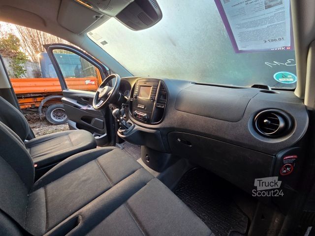 Furgoneta MERCEDES-BENZ Vito Kasten 110  Kamera Tempom. Klima Tüv neu E6