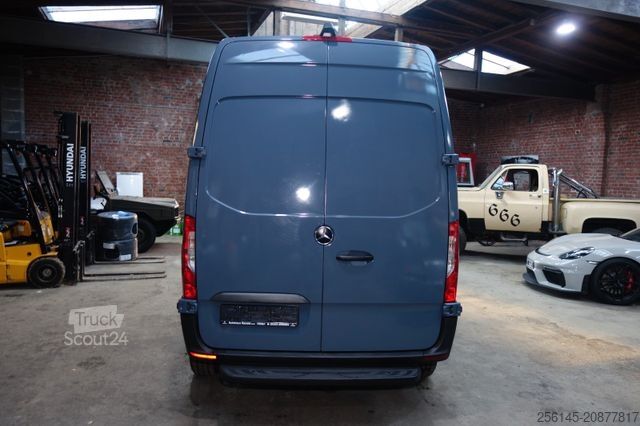 High top van MERCEDES-BENZ eSprinter Kasten 312 L2 terie Klima