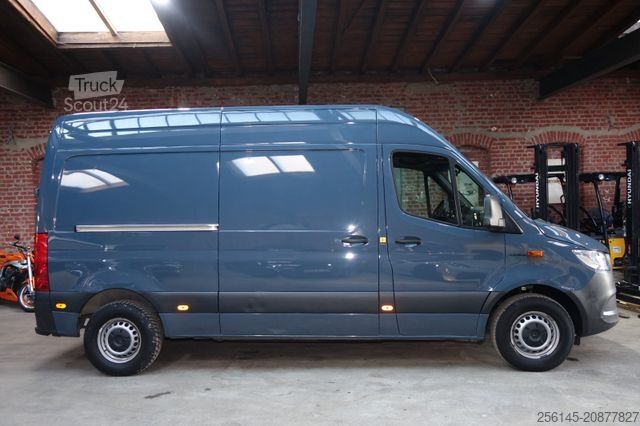 Fourgon surélevé MERCEDES-BENZ eSprinter Kasten 312 L2 terie Klima