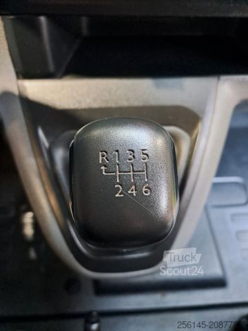 Minibus CITROEN Jumpy Kasten L3 H1 Tüv Klima Euro6 Navi Kamera