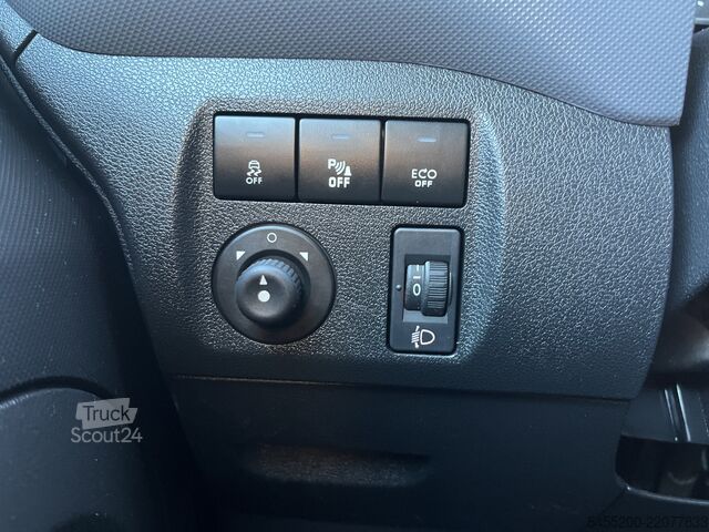 Camioneta familiar de techo alto Peugeot Partner 120 1.6 BlueHDi Airco Cruise controle T...