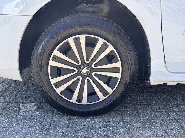 Camioneta familiar de techo alto Peugeot Partner 120 1.6 BlueHDi Airco Cruise controle T...