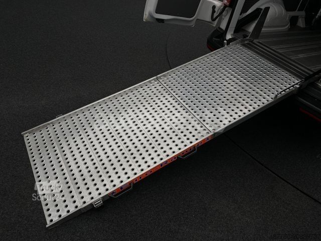 Minibus VOLKSWAGEN T6.1 Transporter Hochdach Rollstuhl-Rampe Trages