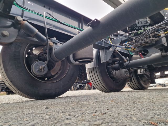 Polpriklopnik za zamenljive nadgradnje KRONE SD / Lift / Multi / Teleskop / 11.035-12.640