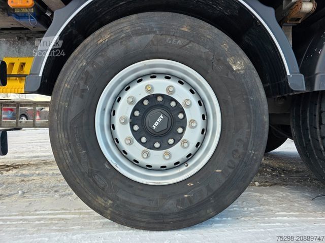 Polpriklopnik s premičnim dnom STAS S300ZX / 2 Liftachsen