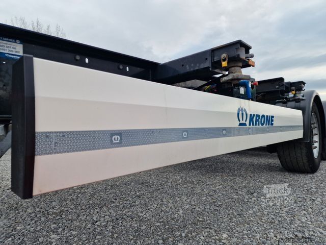 Polpriklopnik za zamenljive nadgradnje KRONE SD / Lift / Multi / Teleskop / 11.035-12.640