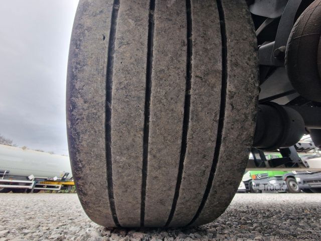 Polpriklopnik za zamenljive nadgradnje KRONE SD / Lift / Multi / Teleskop / 11.035-12.640