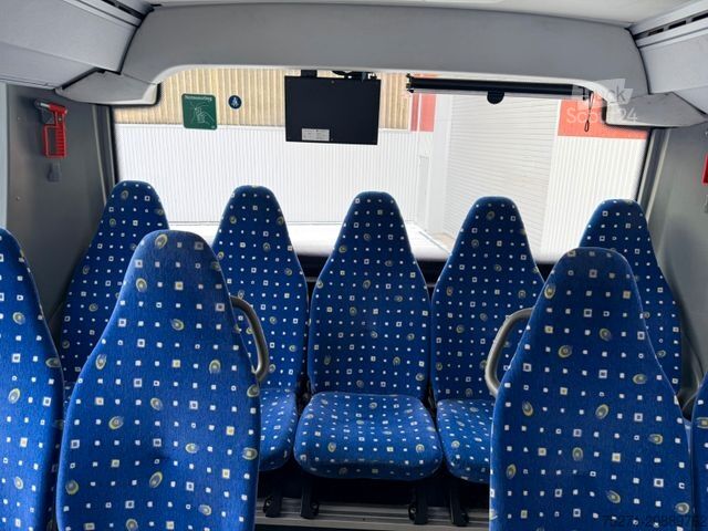 Mestni avtobus SETRA S 415 LE business