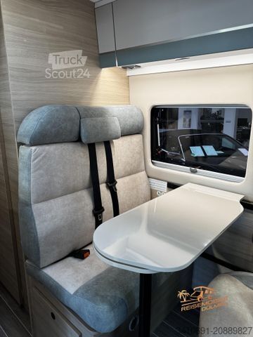 Obytný vůz FORSTER Livin Up Pro FV 599 EBL RFK Combi4 Fahrassistens