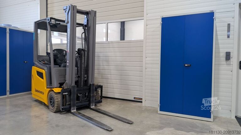 Carretilla elevadora frontal Jungheinrich EFG 215 GE115-480DZ