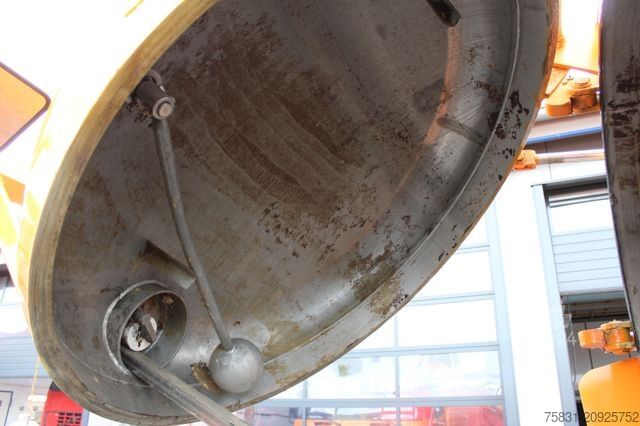 Säiliöperävaunu  Kutschke 10m³ Kipper Saug u.Druck INOX +ADR/GGVS