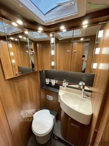 Autorulotă integrată CARTHAGO C1-tourer I 145 RB-LE comfort 4.2t Modell 2025 /