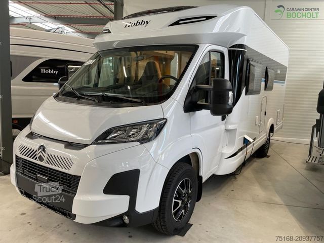 Halvintegrerad husbil HOBBY ONTOUR T 700 F Modell 2025