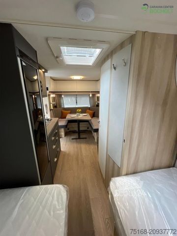 Husvagn HOBBY De Luxe 495 UL Modell 2026