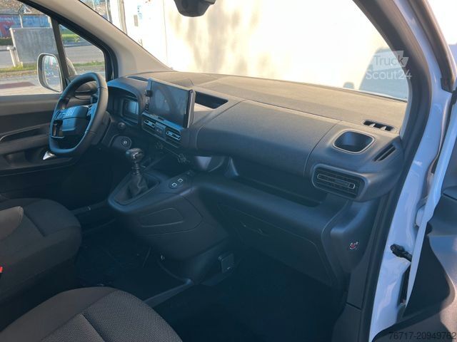 Slēgtais furgons FIAT Doblo L2 Maxi Kawa 100PS Klima Kamera Allwetter