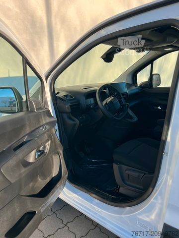 Slēgtais furgons FIAT Doblo L2 Maxi Kawa 100PS Klima Kamera Allwetter