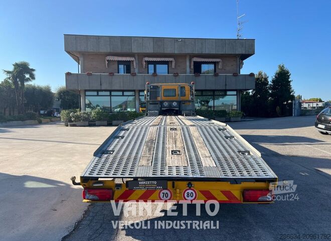 PLATFORM RÁMPÁVAL Iveco STRALIS AD320S42