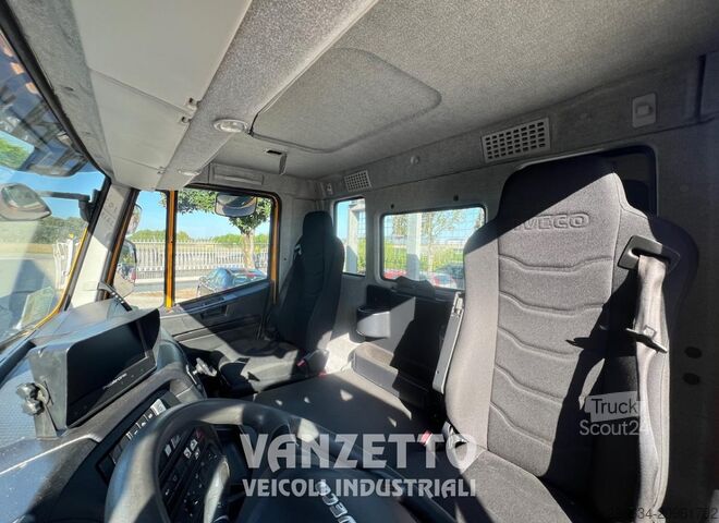 PLATFORM RÁMPÁVAL Iveco STRALIS AD320S42