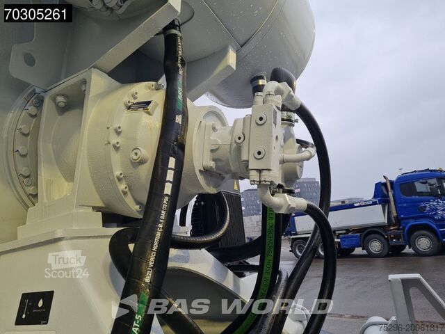 Mixer Mercedes Arocs 4142 8X4 12m3 Stetter Mixer Euro 6