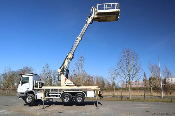 Vrachtwagen met kraan Mercedes-Benz Actros 2636 6X4 | TUNNEL PLATFORM | REMOTE DRIVING
