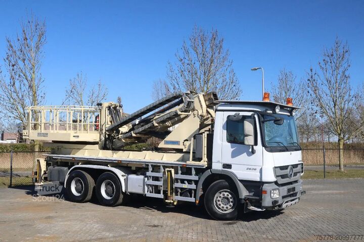 Vrachtwagen met kraan Mercedes-Benz Actros 2636 6X4 | TUNNEL PLATFORM | REMOTE DRIVING