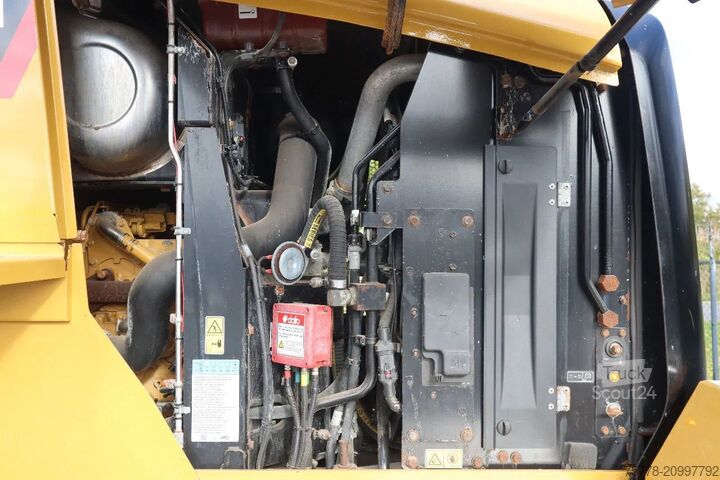 Chargeuse Caterpillar 938 M | 2X BUCKET | JIB | FORKS | BSS | GOOD CO...