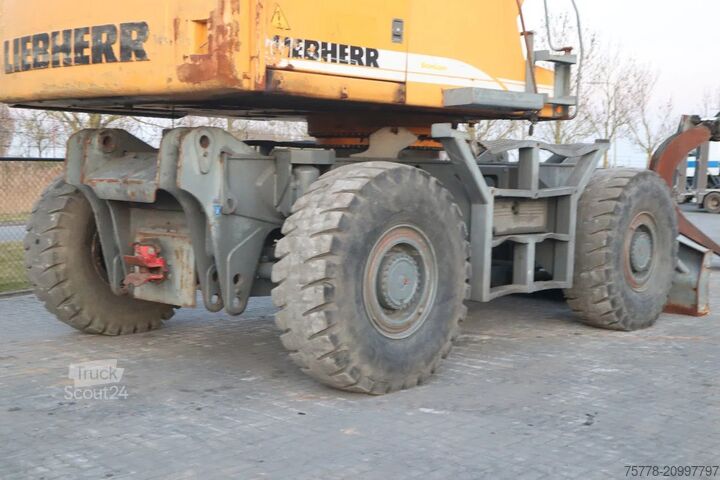 Mobiele graafmachine Liebherr A944 B HD | LOG GRAPPLE | HOLZGREIFER | TIMBER