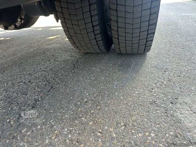 Żuraw samochodowy MERCEDES-BENZ 1224 K Atego 2 Seiten Kipper Hiab 078 X Duo