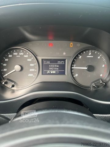 Panelová dodávka MERCEDES-BENZ Vito 116 EXTRALANG KLIMA SCHRÄNKE KAMERA AHK EU6