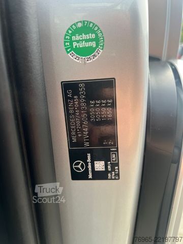 Panelová dodávka MERCEDES-BENZ Vito 116 EXTRALANG KLIMA SCHRÄNKE KAMERA AHK EU6