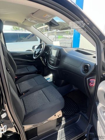 Furgoneta MERCEDES-BENZ Vito 116 LANG 9G-TR MIXTO KLIMA NAVI KAMERA AHK