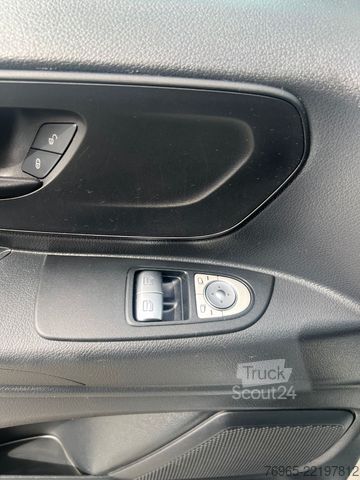 Panelová dodávka MERCEDES-BENZ Vito 116 EXTRALANG KLIMA SCHRÄNKE KAMERA AHK EU6