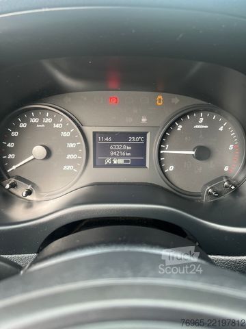 Panelová dodávka MERCEDES-BENZ Vito 116 EXTRALANG KLIMA SCHRÄNKE KAMERA AHK EU6